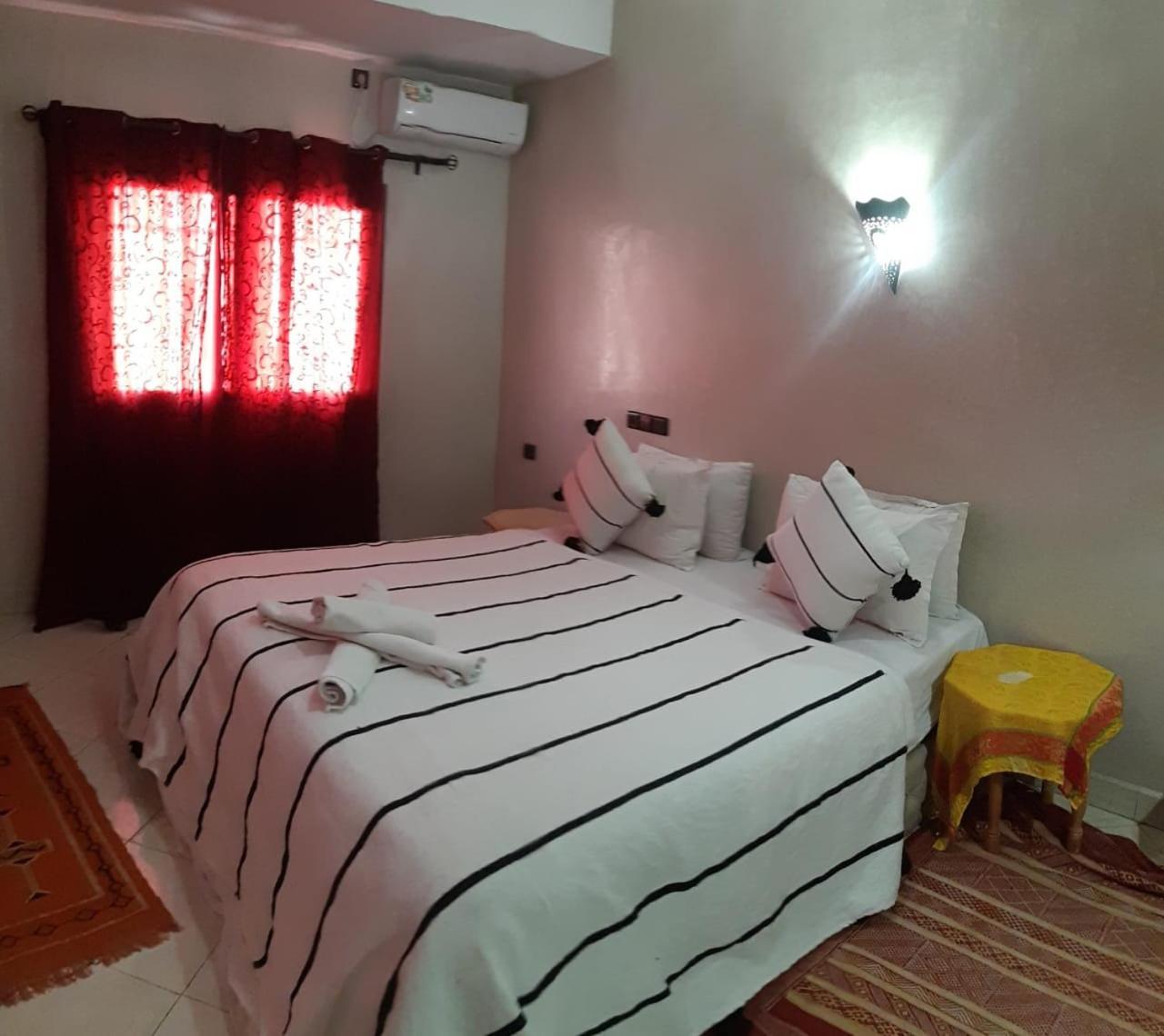 Dar Almadina Otel Tinghir Dış mekan fotoğraf